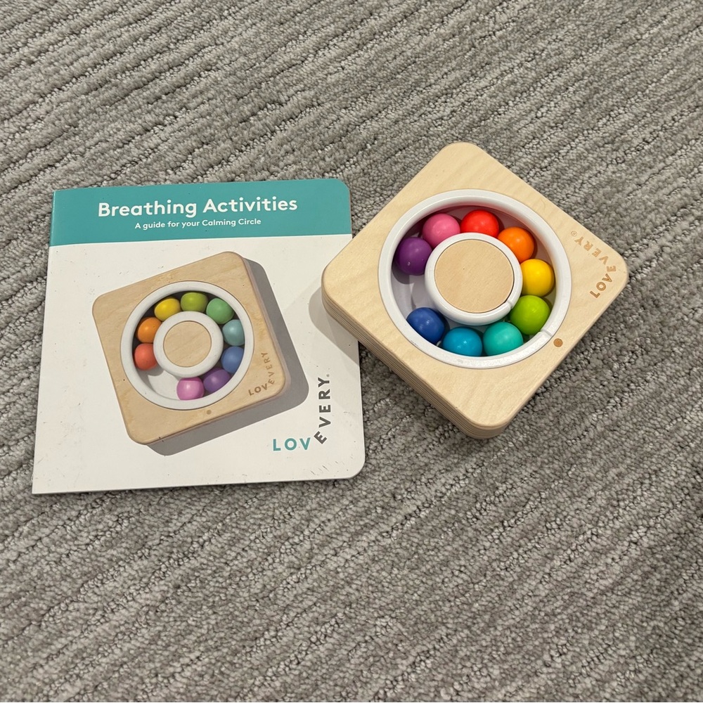 Lovevery Rainbow Calming Bead Toy - Wooden Sensory Spinner (Multicolor)